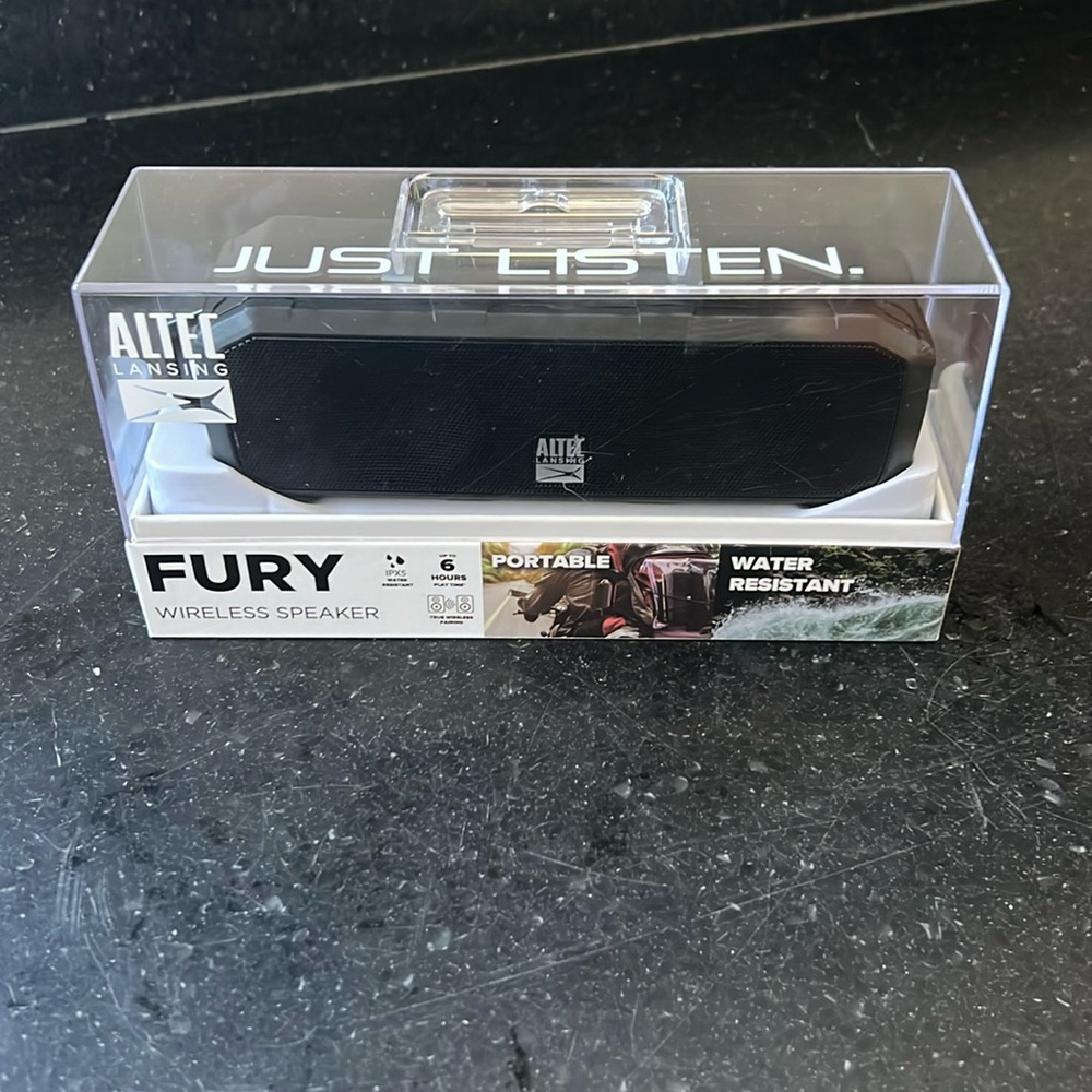 Fury wireless speaker
